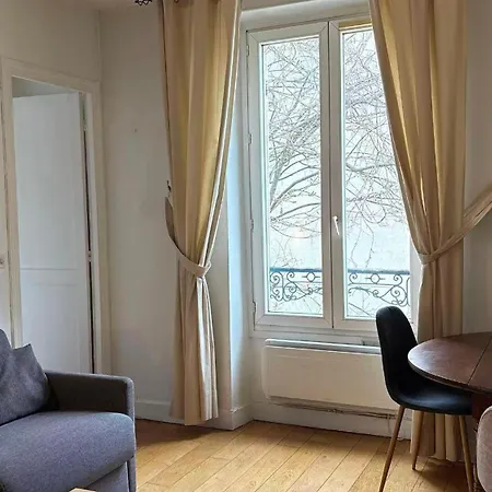 Appartement 2 Pieces Au Coeur Du Quartier 5eme Parijs